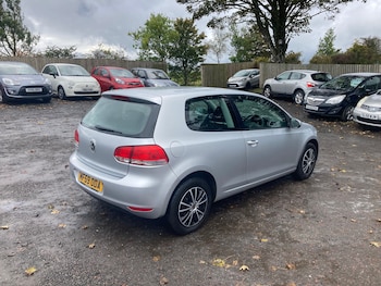 Used Volkswagen Golf 2009 for sale - 76143944: Photo