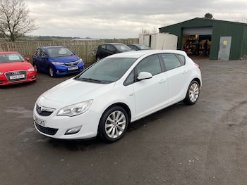 2012 (12) - 1.4i 16V Active 5dr