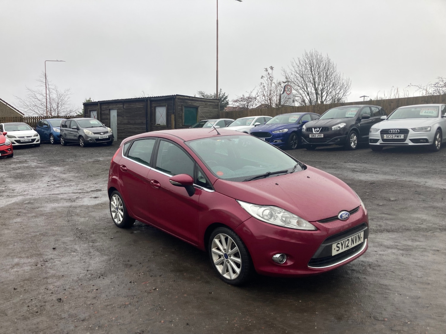 Used Ford Fiesta 2012 for sale - 76669424: Photo 5