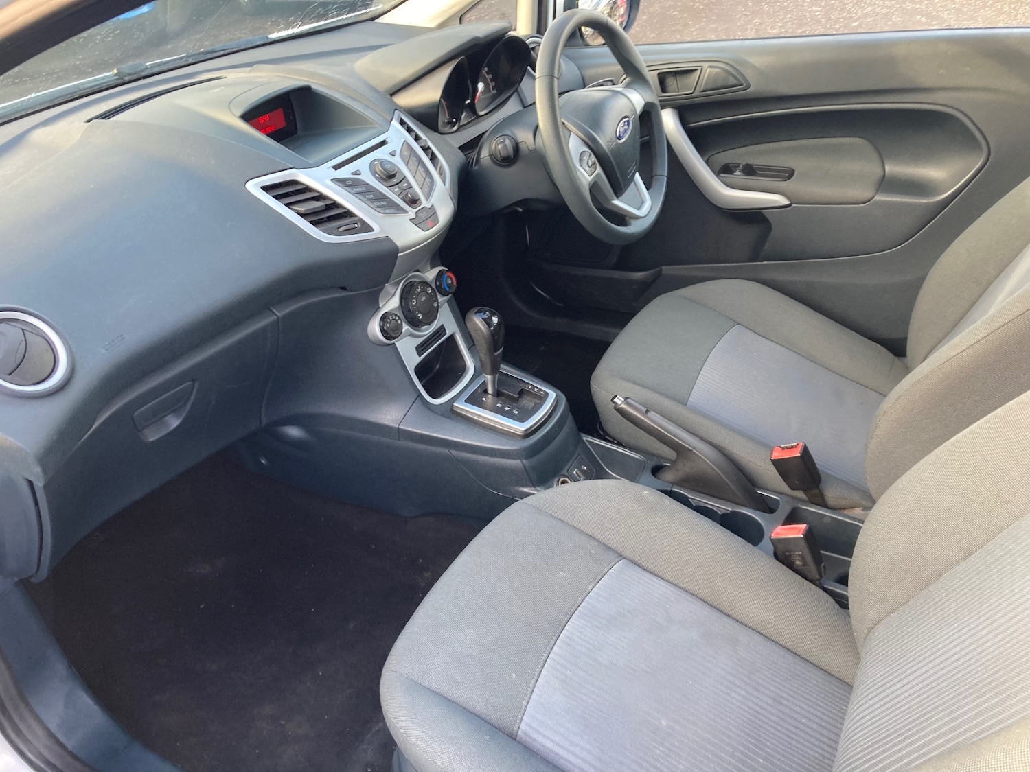 Used Ford Fiesta 2012 for sale - 76682506: Photo 7