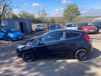 Used Ford Fiesta 2011 for sale - 78411862: Photo