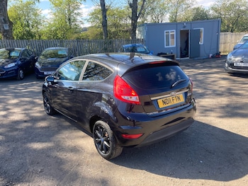 Used Ford Fiesta 2011 for sale - 78411862: Photo