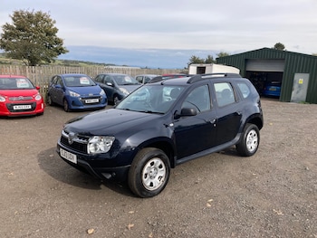 Used Dacia Duster 2013 for sale - 76089372: Photo