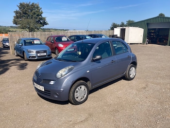 2010 (59) - 1.2 80 Visia 5dr