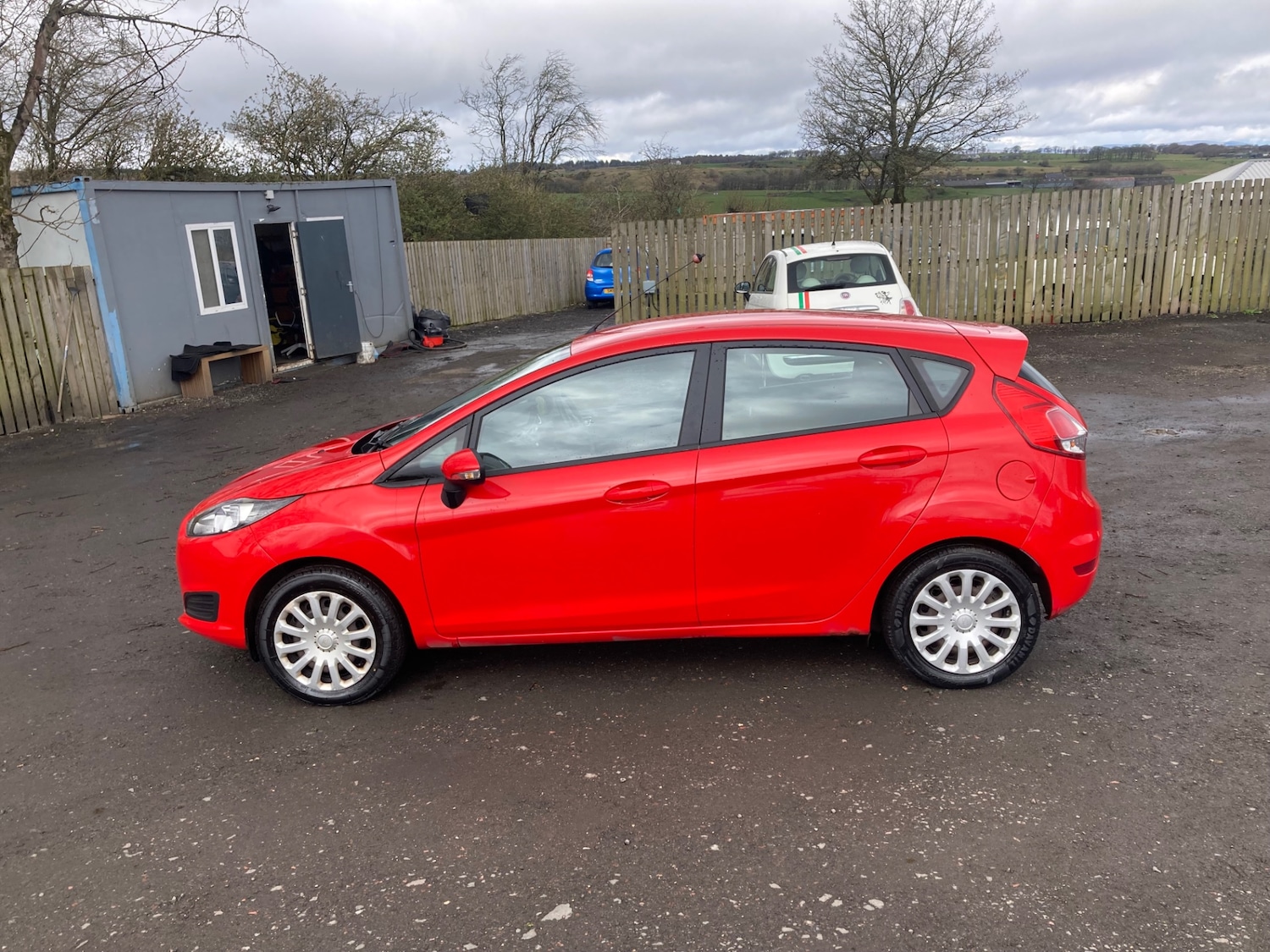 Used Ford Fiesta 2014 for sale - 78182418: Photo 2