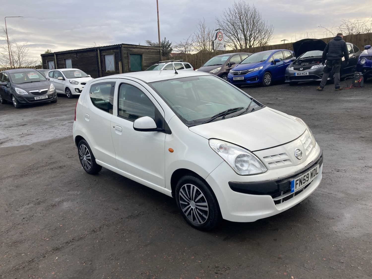 Used Nissan Pixo 2009 for sale - 77200604: Photo 5