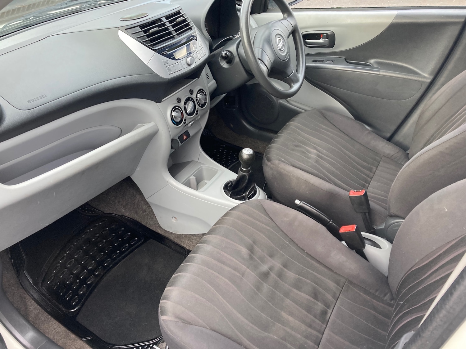 Used Nissan Pixo 2009 for sale - 77200604: Photo 7