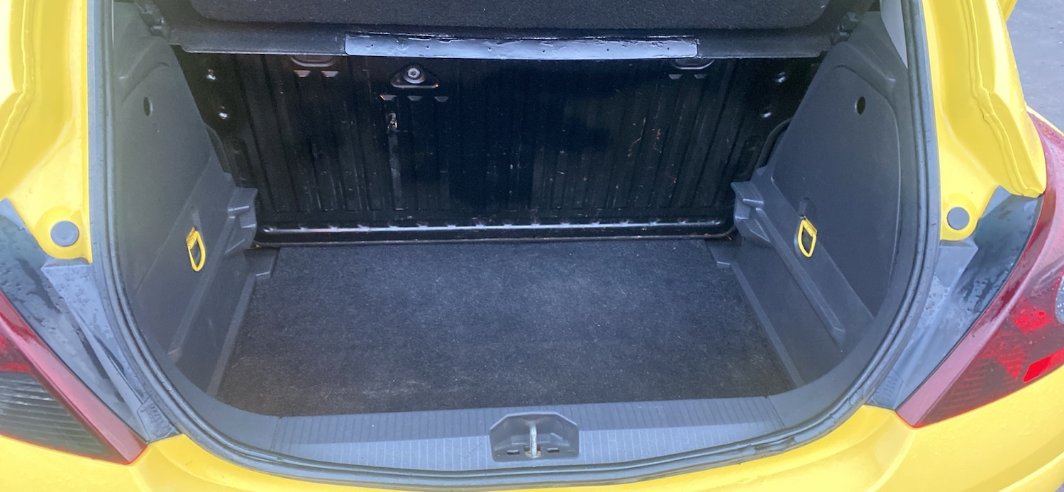 Used Vauxhall Corsa 2013 for sale - 77570888: Photo 9