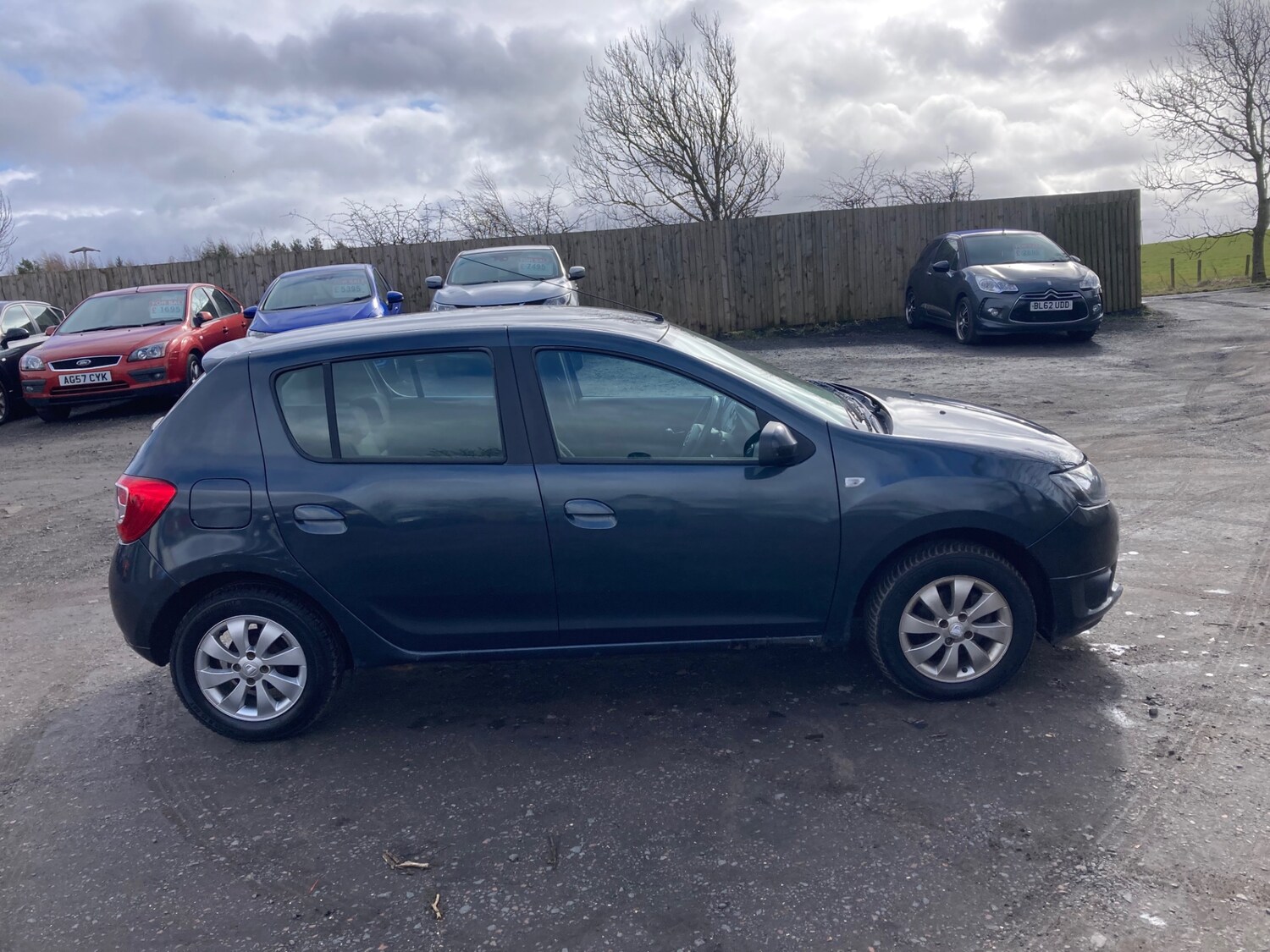 Used Dacia Sandero 2015 for sale - 77906312: Photo 6