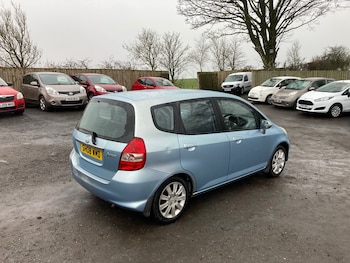 Used Honda Jazz 2008 for sale - 76611210: Photo