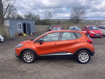 Used Renault Captur 2016 for sale - 78275130: Photo