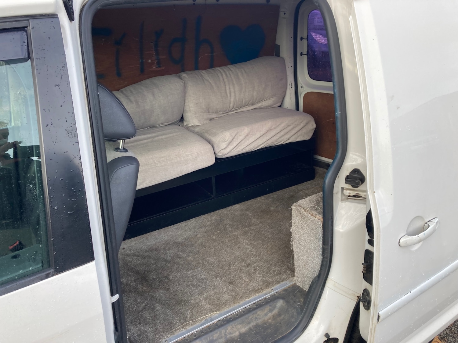 Used Volkswagen Caddy 2011 for sale - 76355008: Photo 9