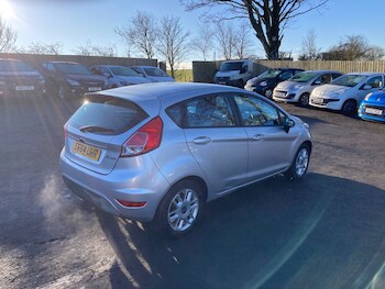 Used Ford Fiesta 2014 for sale - 77250949: Photo