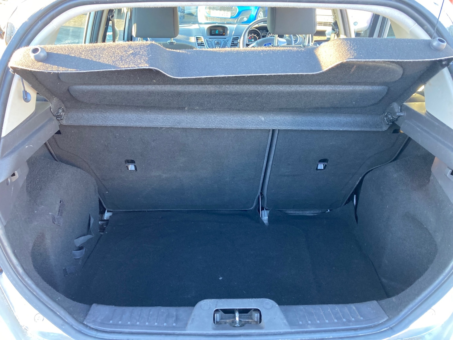 Used Ford Fiesta 2014 for sale - 77250949: Photo 9