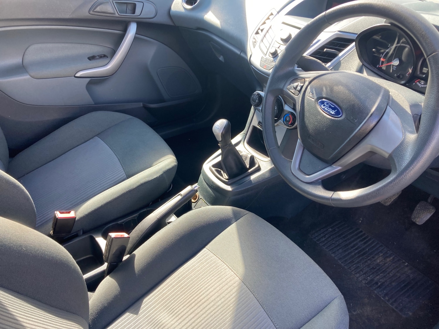 Used Ford Fiesta 2011 for sale - 78219743: Photo 7