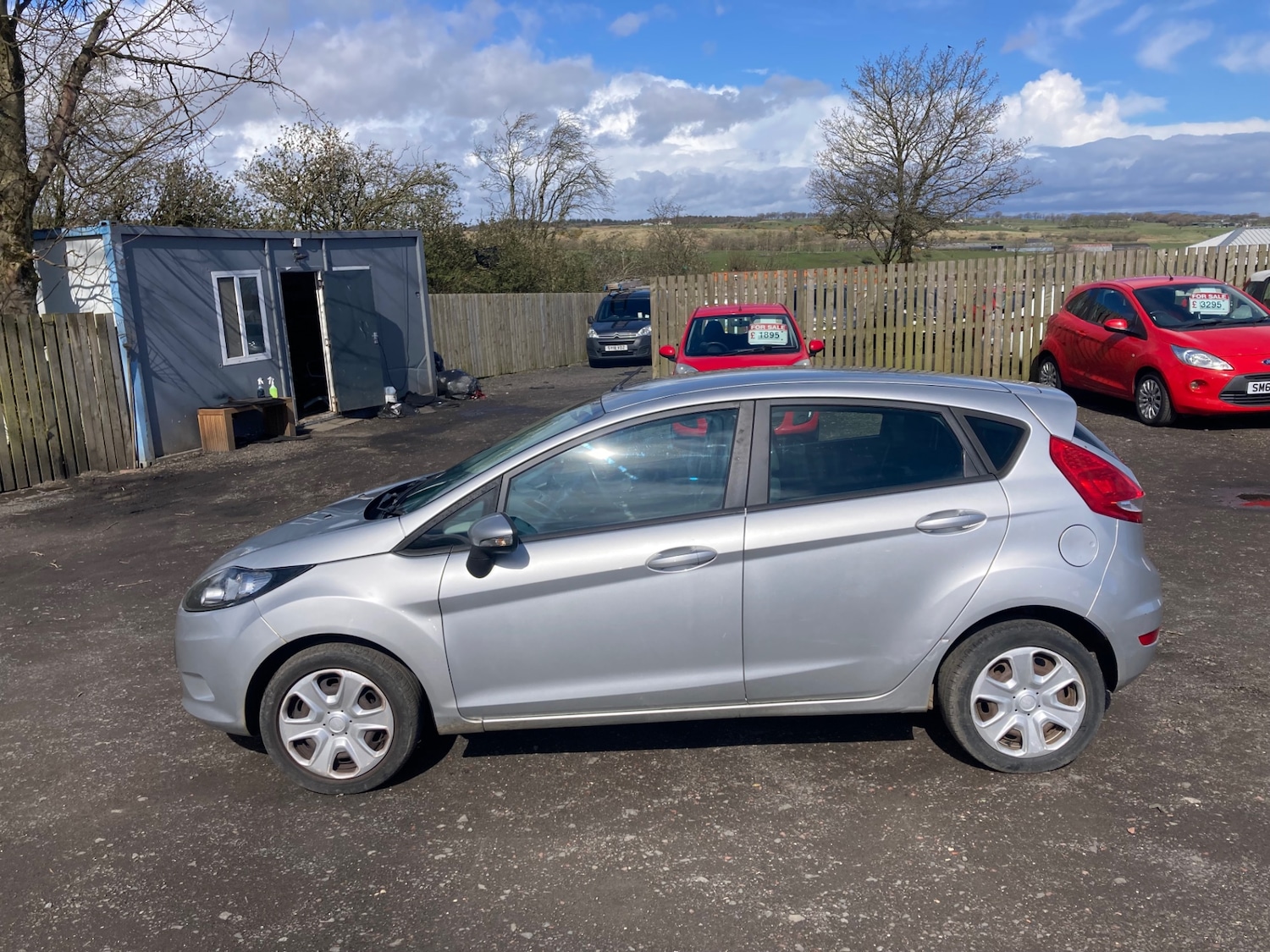 Used Ford Fiesta 2011 for sale - 78219151: Photo 2
