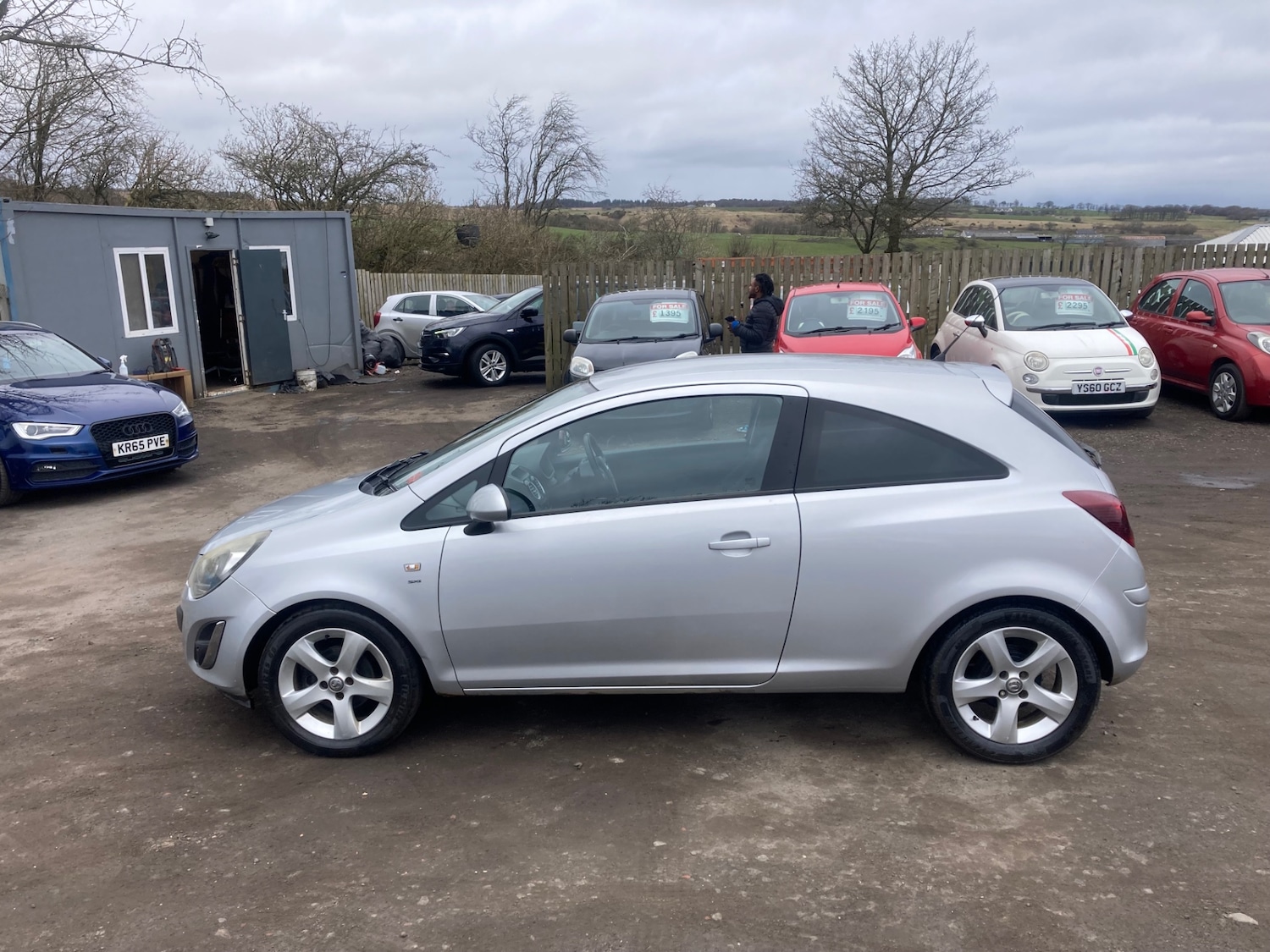 Used Vauxhall Corsa 2012 for sale - 77821841: Photo 2