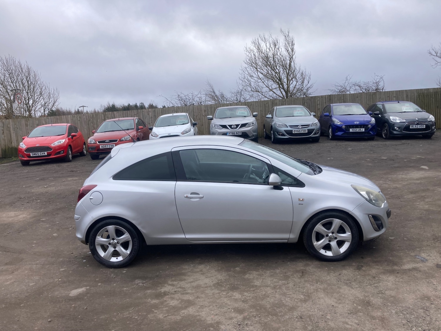 Used Vauxhall Corsa 2012 for sale - 77821841: Photo 6