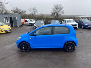 Used Volkswagen up! 2014 for sale - 77693823: Photo