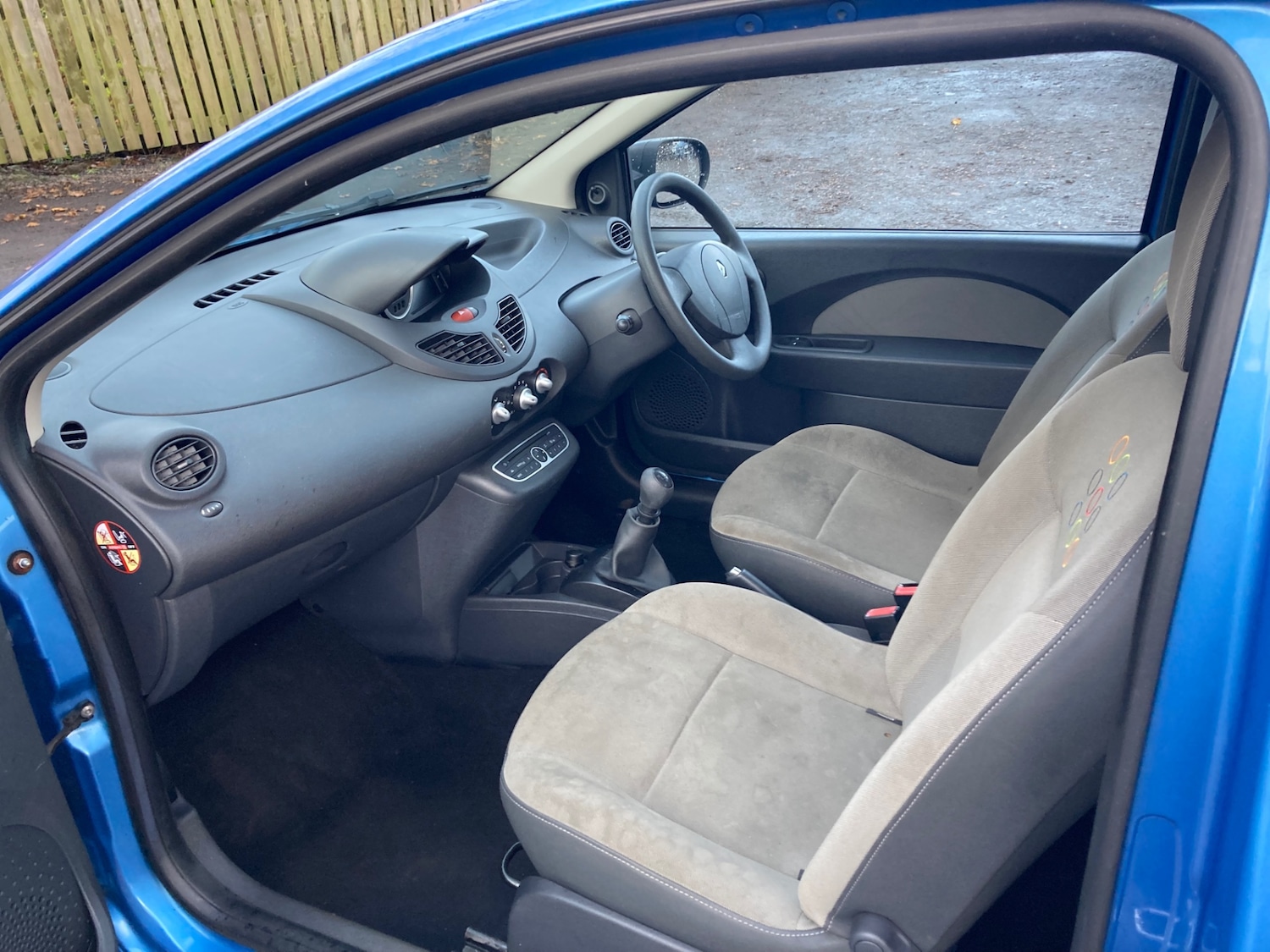 Used Renault Twingo 2011 for sale - 76554048: Photo 8