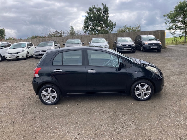 Used Toyota Yaris 2010 for sale - 76332068: Photo 6