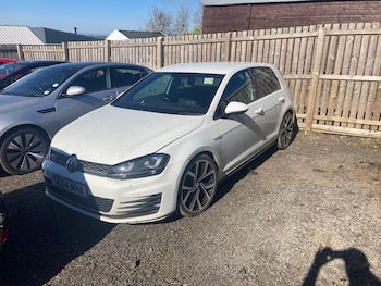 Used Volkswagen Golf 2015 for sale - 78373885: Photo