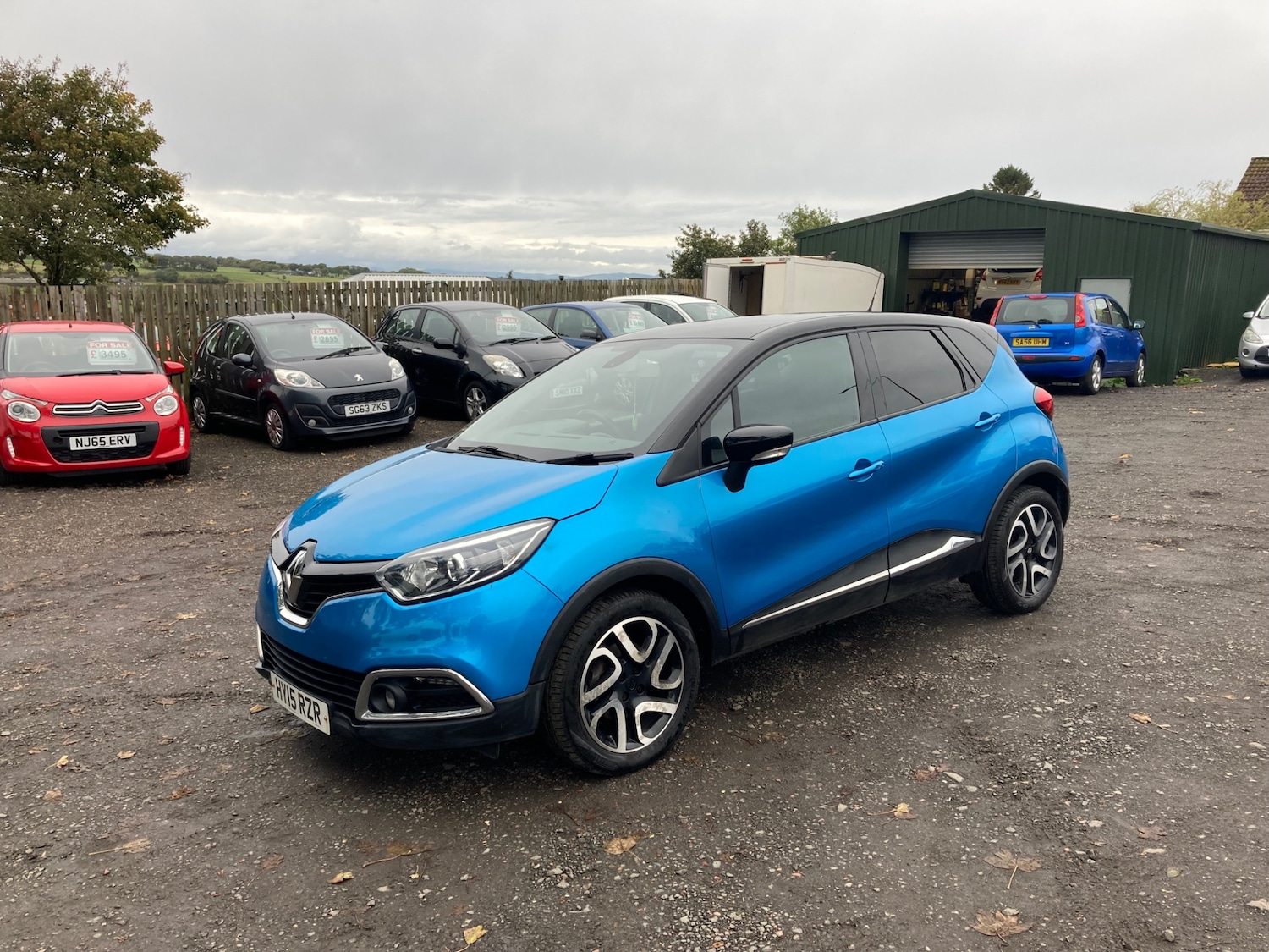 Used Renault Captur 2015 for sale - 76159476: Photo 1