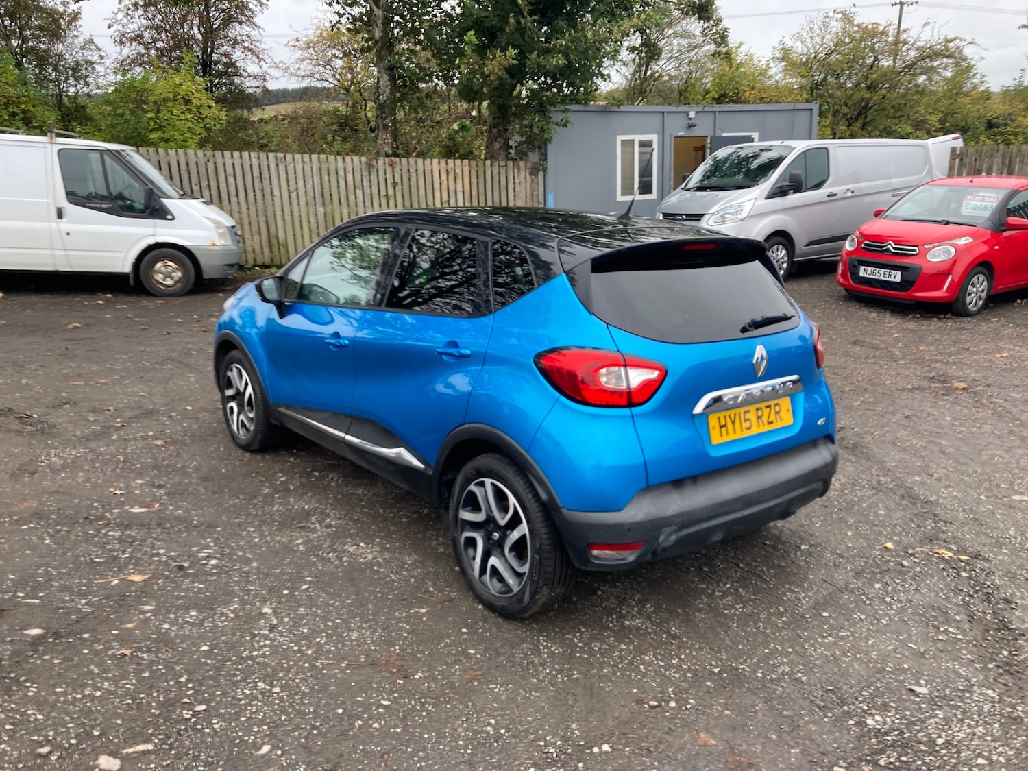 Used Renault Captur 2015 for sale - 76159476: Photo 3
