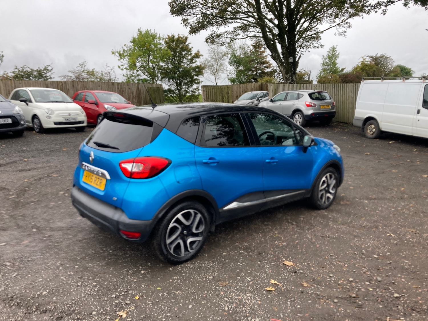 Used Renault Captur 2015 for sale - 76159476: Photo 4