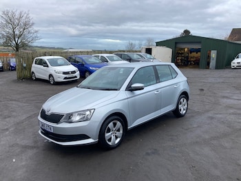 2015 (15) - 1.0 MPI SE 5dr