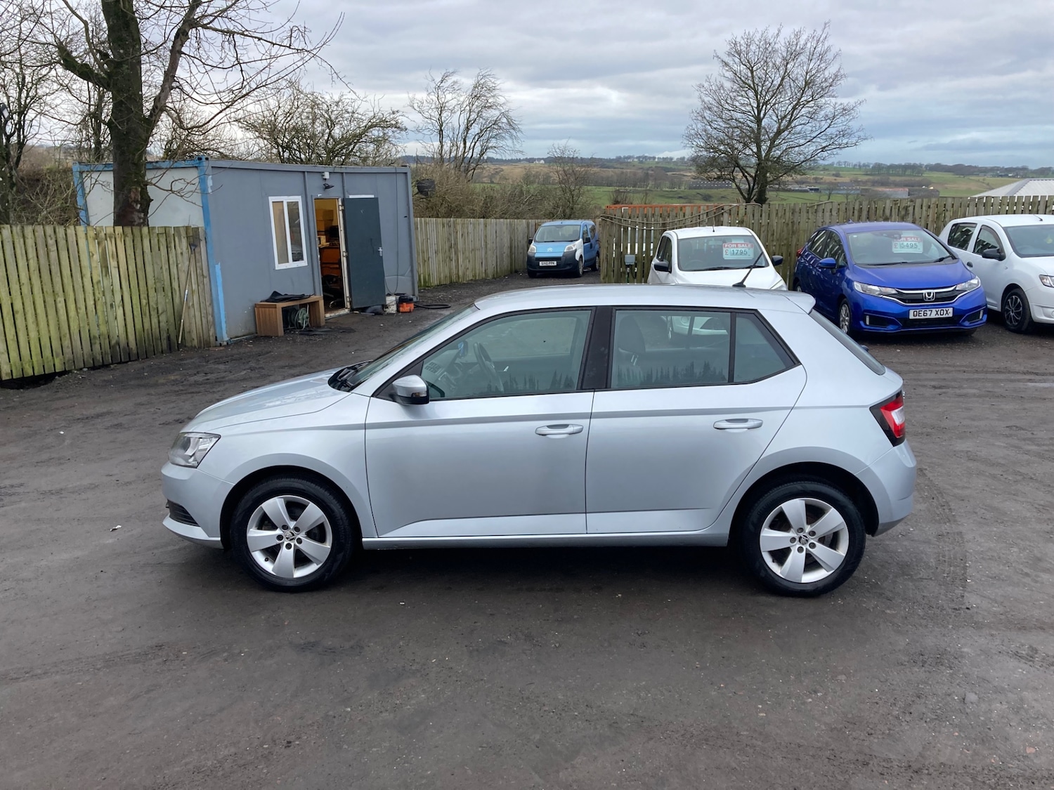 Used Skoda Fabia 2015 for sale - 77610627: Photo 2