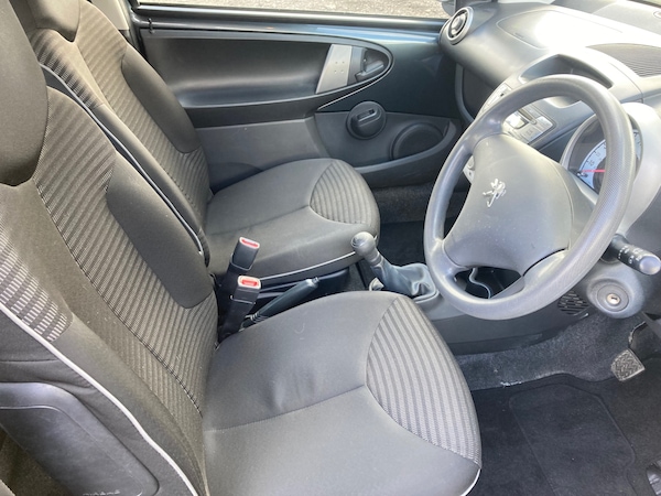 Used Peugeot 107 2013 for sale - 76332066: Photo 7