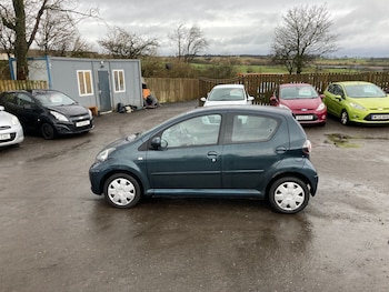 Used Toyota AYGO 2012 for sale - 77264745: Photo