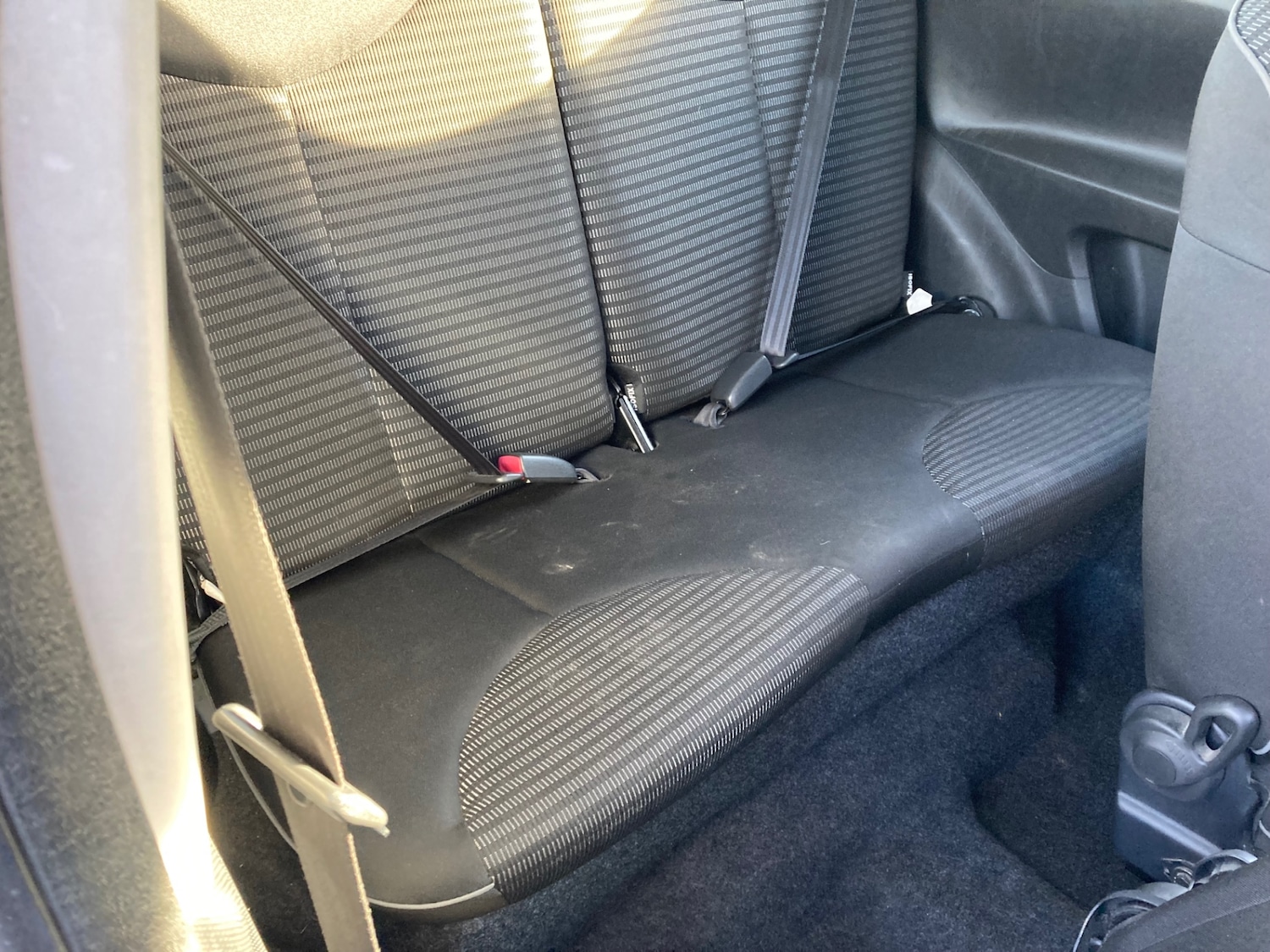 Used Peugeot 107 2013 for sale - 77173295: Photo 8