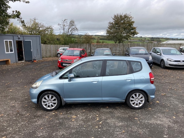 Used Honda Jazz 2008 for sale - 76340082: Photo 2