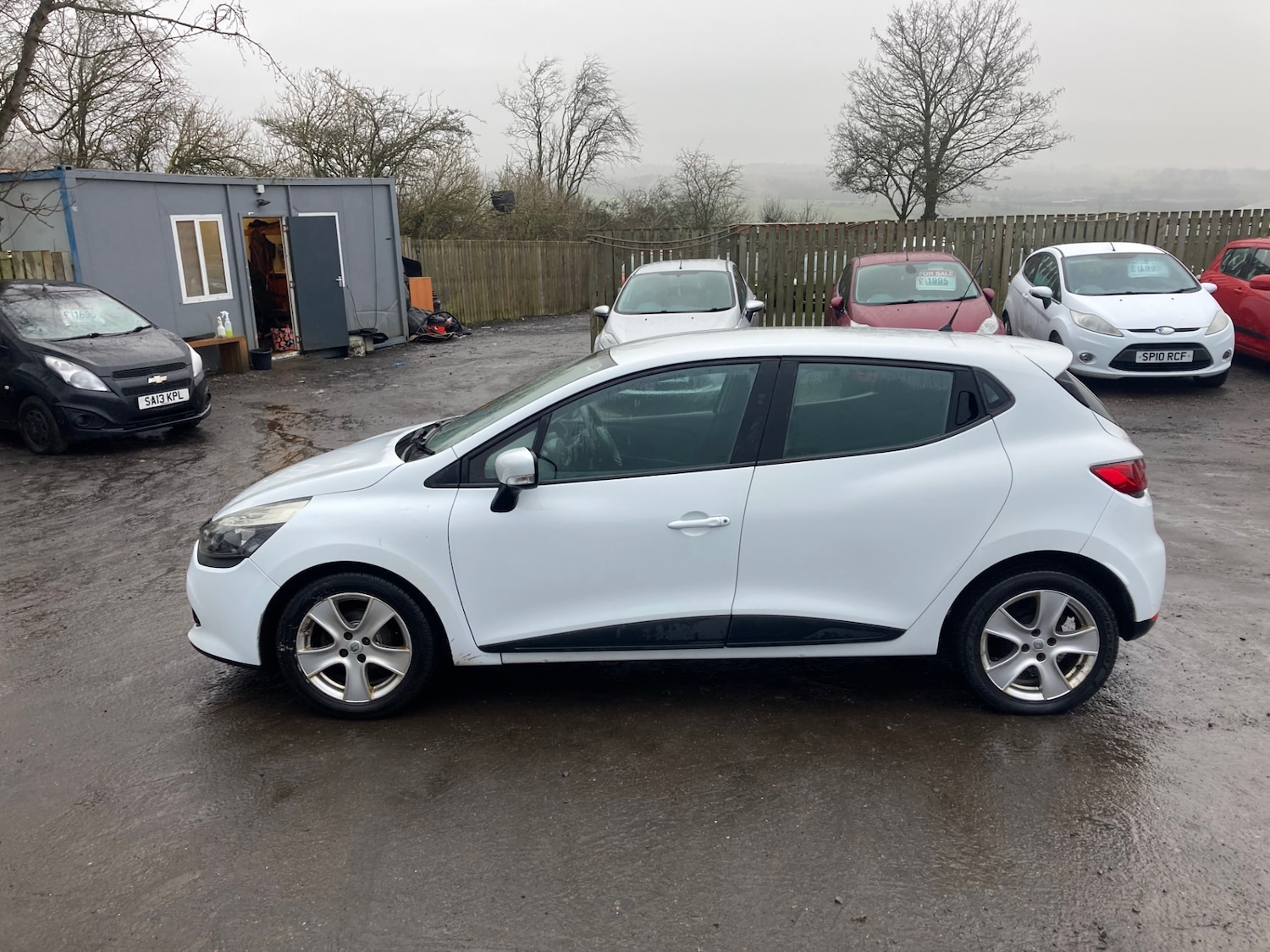 Used Renault Clio 2013 for sale - 77196602: Photo 2