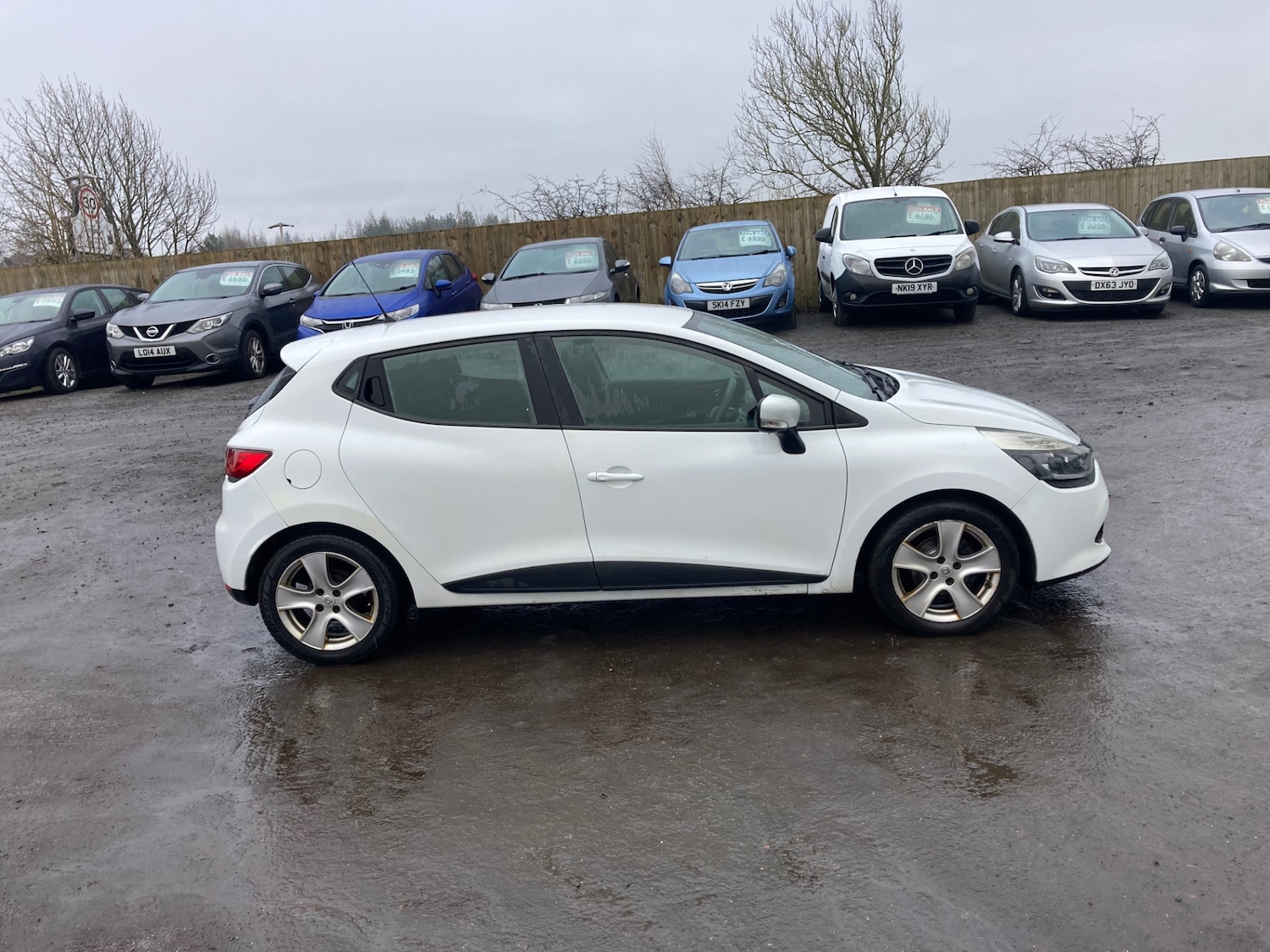 Used Renault Clio 2013 for sale - 77196602: Photo 6