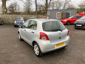 Used Toyota Yaris 2006 for sale - 76905478: Photo