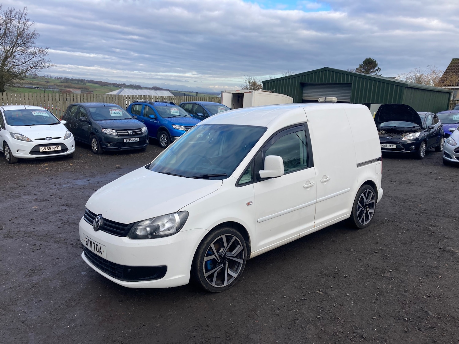 Used Volkswagen Caddy 2011 for sale - 76504749: Photo 1