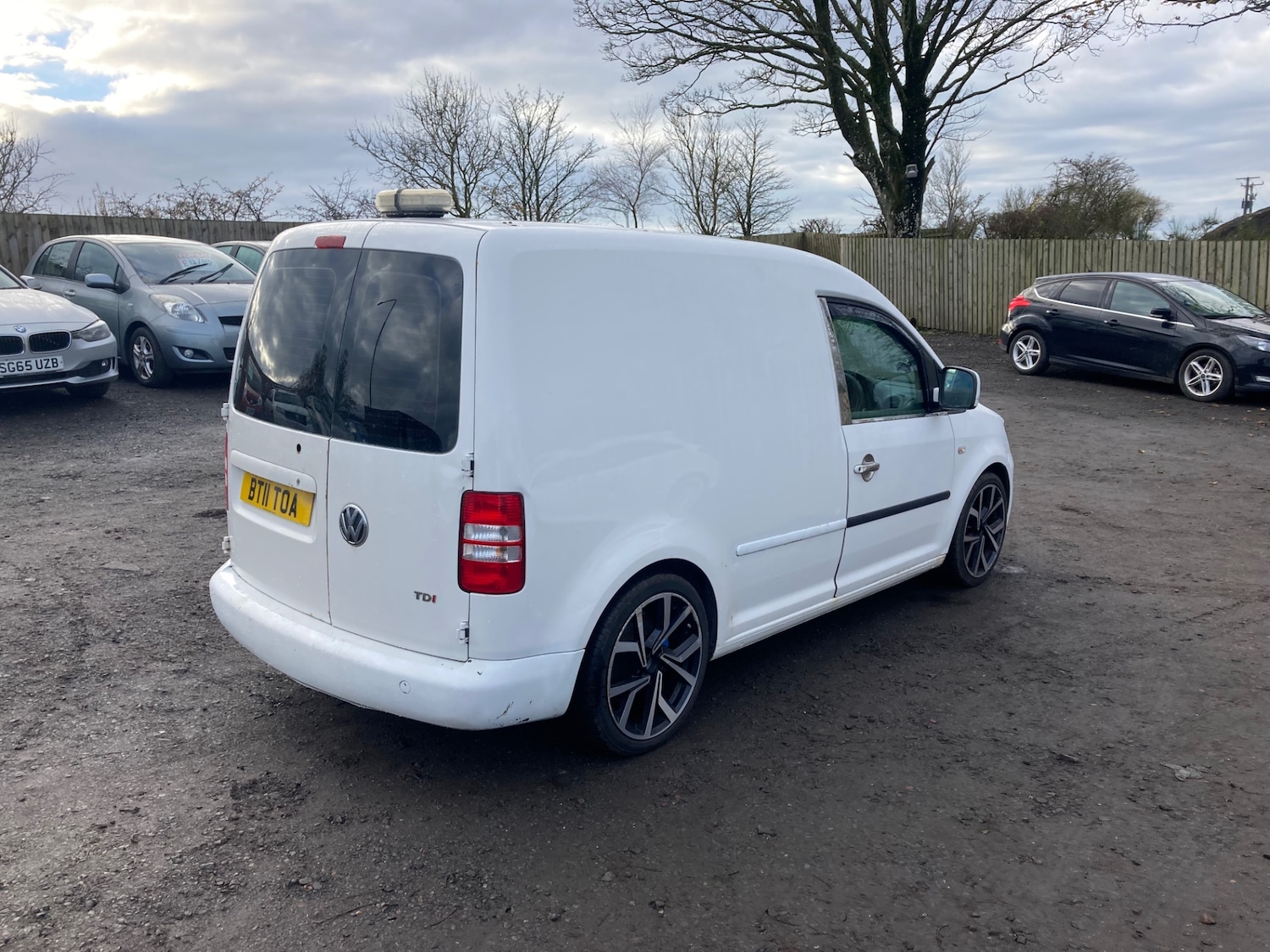 Used Volkswagen Caddy 2011 for sale - 76504749: Photo 4