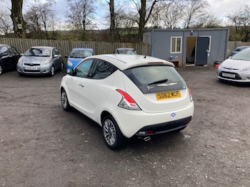 Used Chrysler Ypsilon 2012 for sale - 76555109: Photo