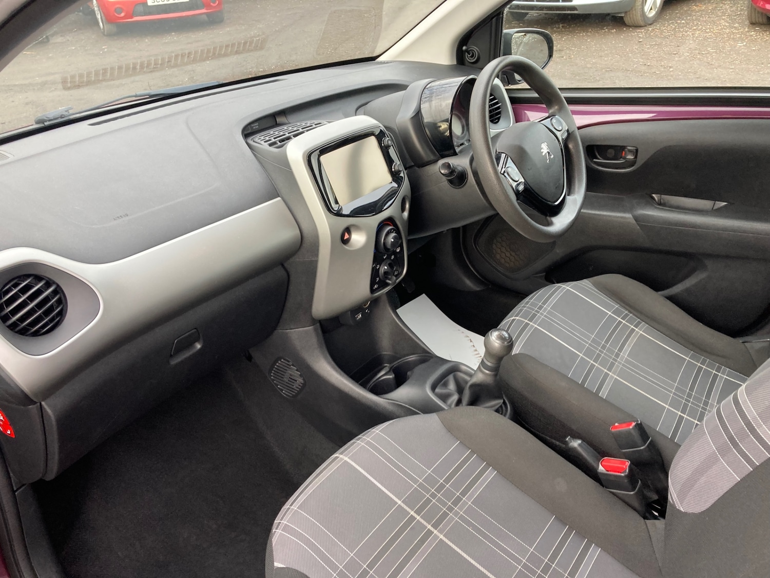 Used Peugeot 108 2017 for sale - 77195711: Photo 7