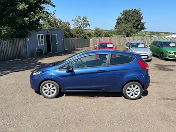 Used Ford Fiesta 2009 for sale - 79151902: Photo