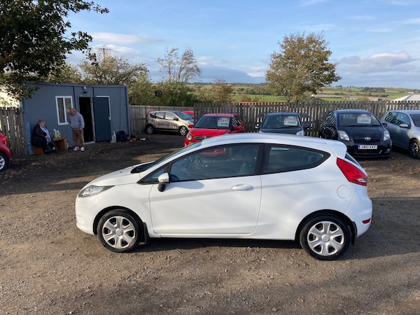 Used Ford Fiesta 2009 for sale - 76243307: Photo 2