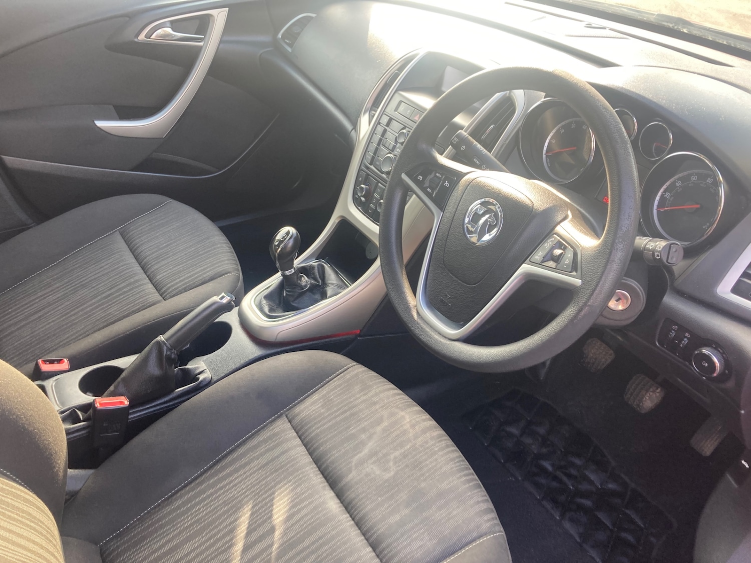 Used Vauxhall Astra 2012 for sale - 77781417: Photo 7