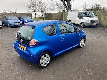 Used Toyota AYGO 2011 for sale - 77462883: Photo