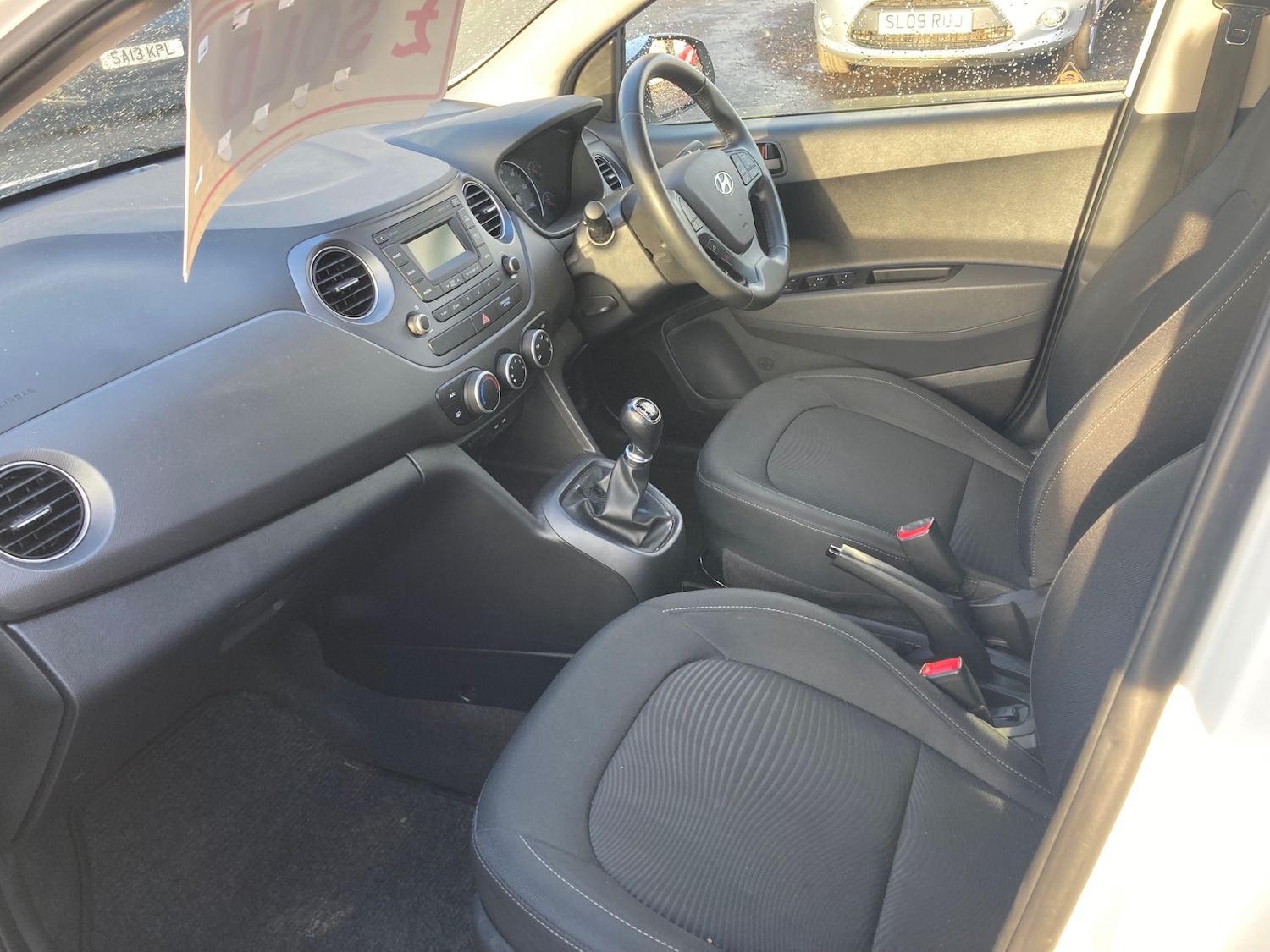 Used Hyundai i10 2019 for sale - 77129274: Photo 7
