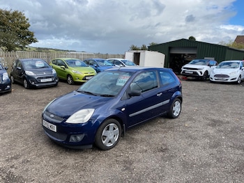 Used Ford Fiesta 2005 for sale - 75932001: Photo