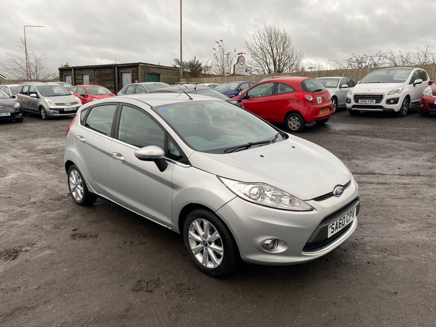 Used Ford Fiesta 2010 for sale - 76720376: Photo 6