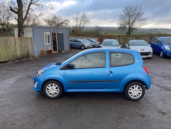 Used Renault Twingo 2011 for sale - 76736504: Photo